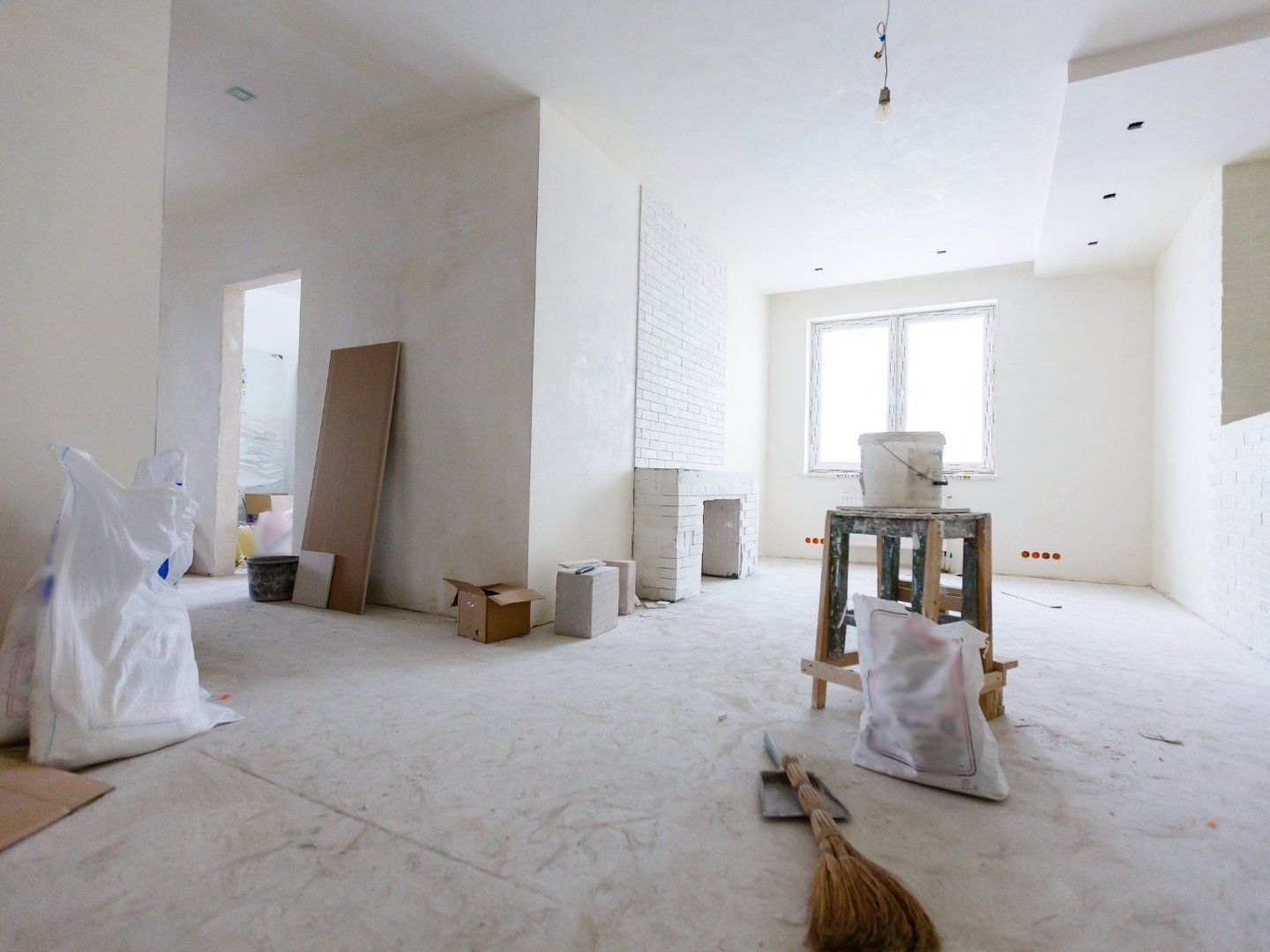 Copia de 1 reformaspinturax-reformas-interiores-huelva-banos-cocinas-alicatado-porcelanico-fontaneria-pladur